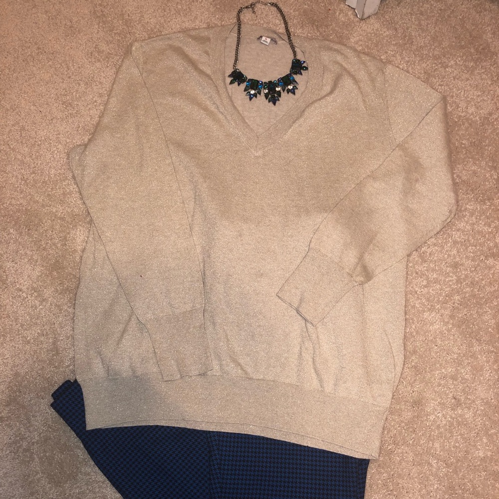 Gap Tan Shimmer Sweater V Neck
